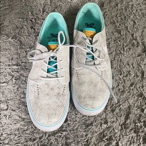 Nike SB - white crackle sneakers